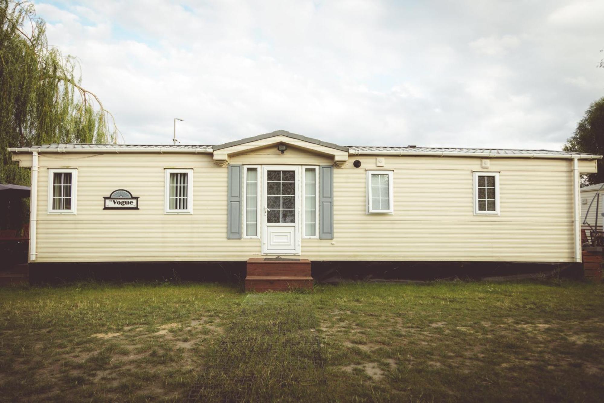 Villa Osrodek Wypoczynkowy "Marina Rozbejko" Myślibórz Esterno foto