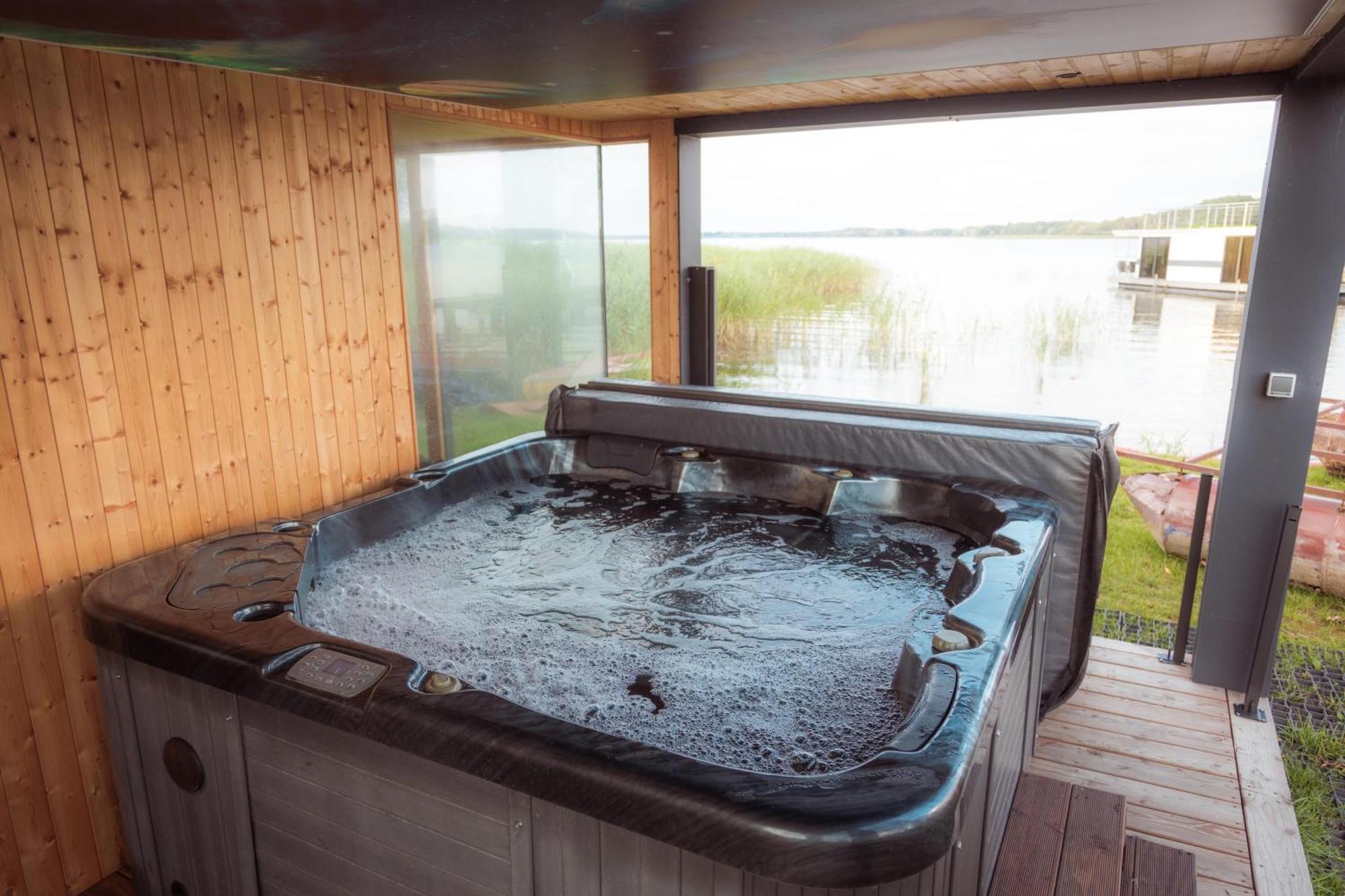 Villa Osrodek Wypoczynkowy "Marina Rozbejko" Myślibórz Esterno foto