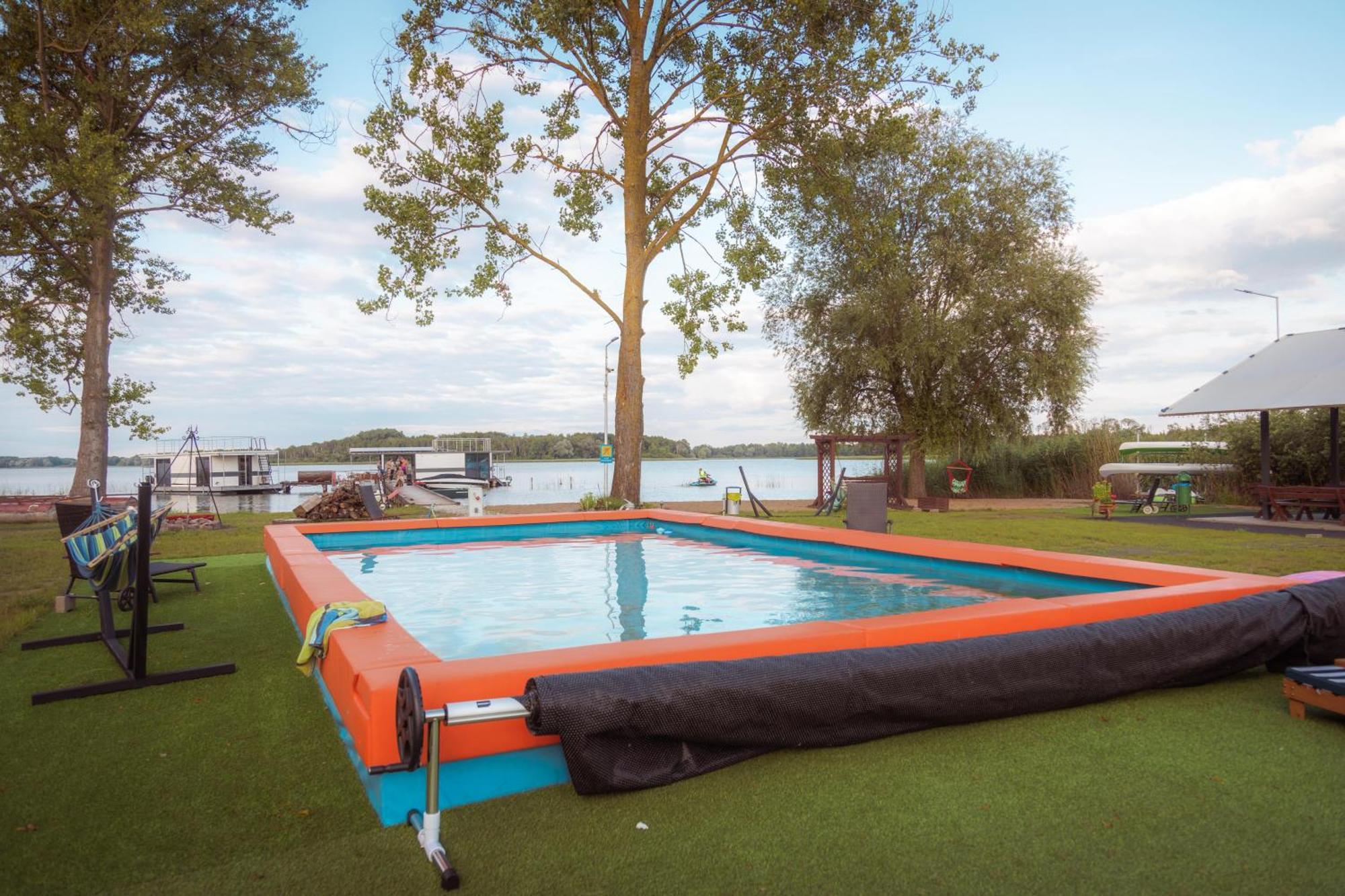 Villa Osrodek Wypoczynkowy "Marina Rozbejko" Myślibórz Esterno foto