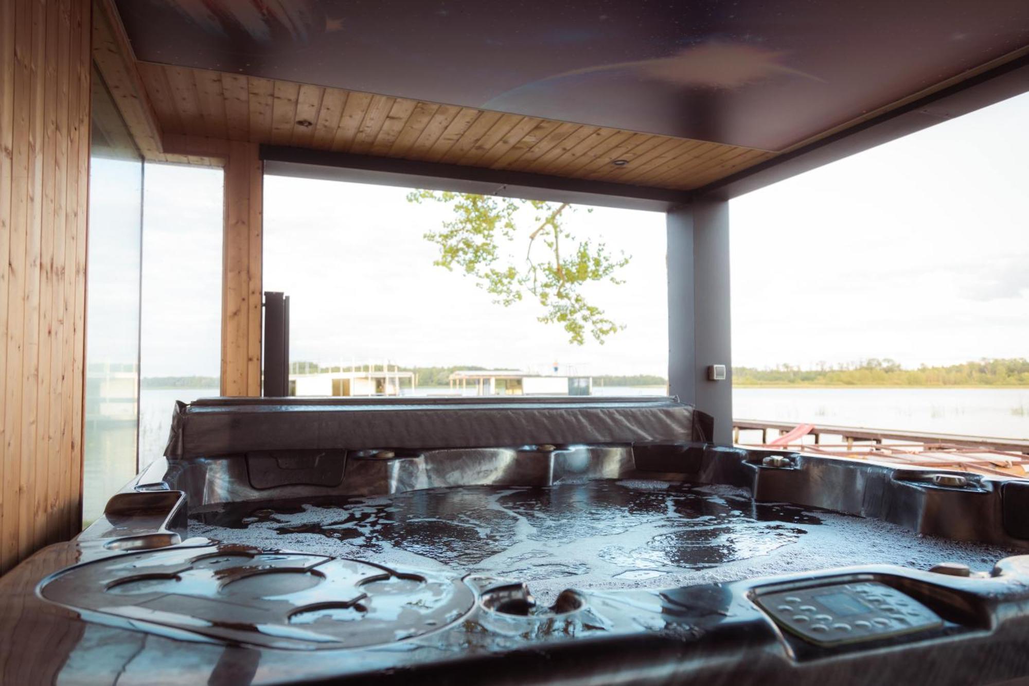 Villa Osrodek Wypoczynkowy "Marina Rozbejko" Myślibórz Esterno foto